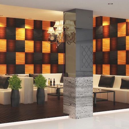 Red Apple Hotel Sangrur Экстерьер фото